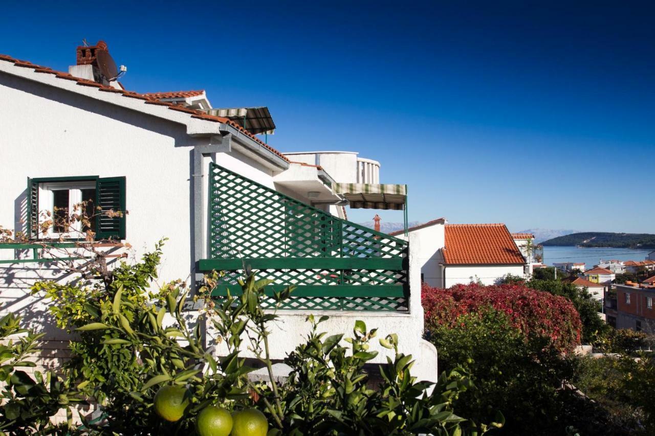 Apartman Nena Slatine Exterior foto