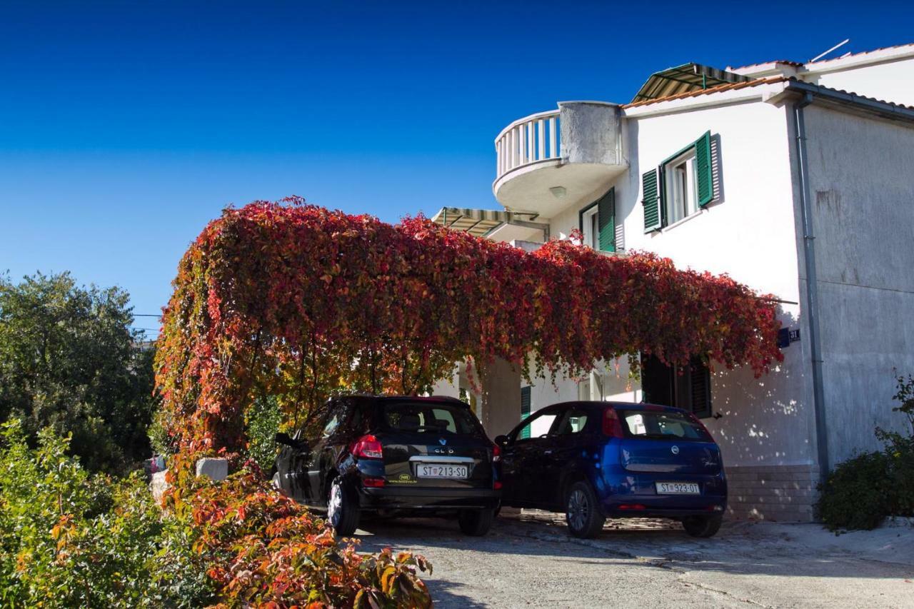 Apartman Nena Slatine Exterior foto